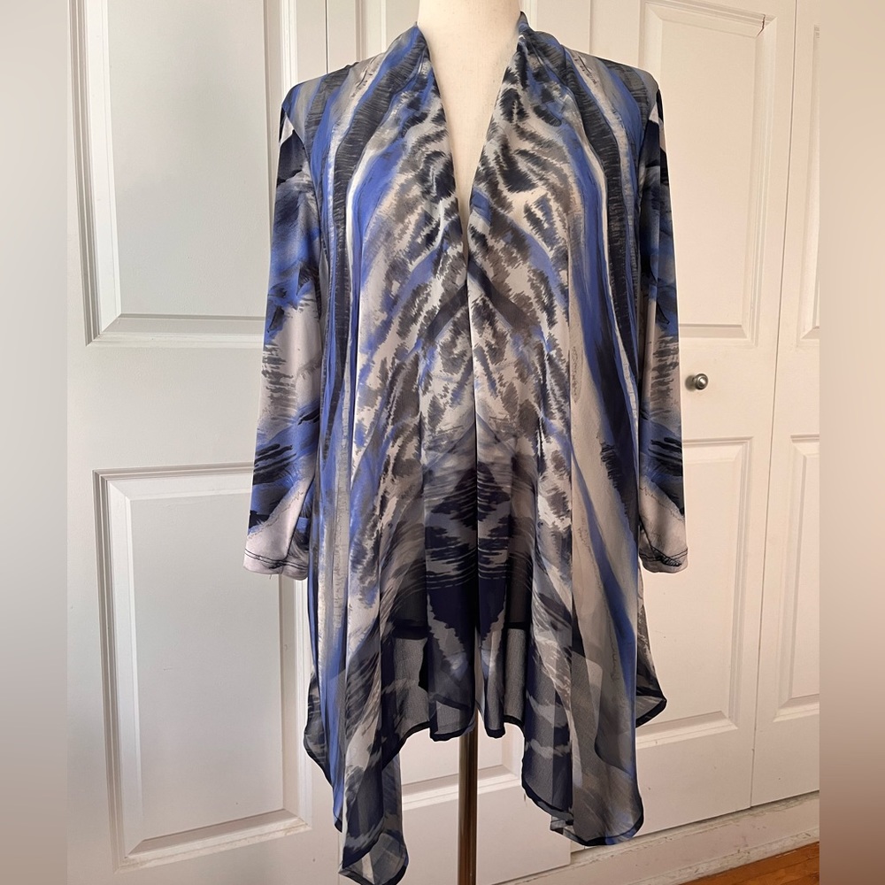 Travelers by Chico’s Sheer wrap shrug.